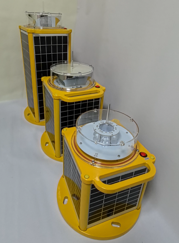 solar marine lights